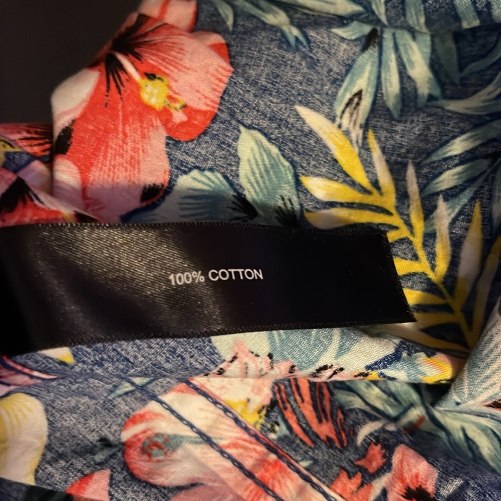 CACTUS MAN Ricky Singh Tropical Floral Button Up Shirt Size Small - Picture 8 of 8